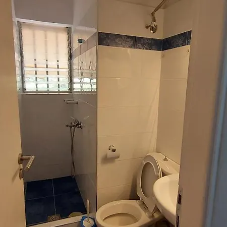 Oikika B10 Appartement Artemida  Buitenkant foto